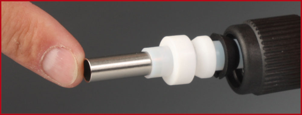Thin tubing at vacuum and high temperatures